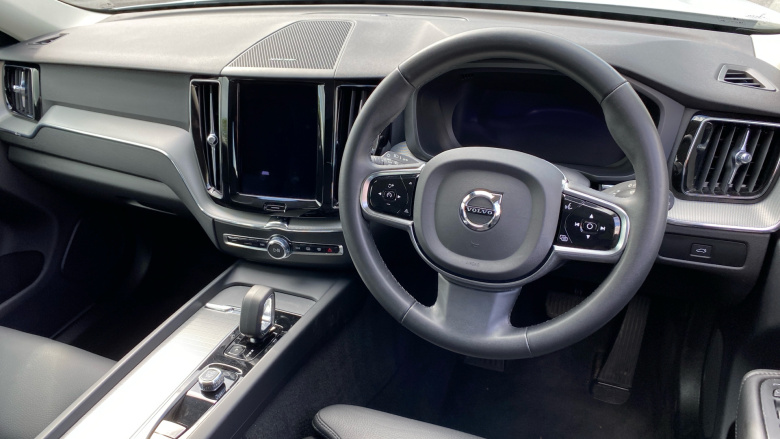 Volvo XC60 2.0 B4D Plus Dark 5dr AWD Geartronic Diesel Estate